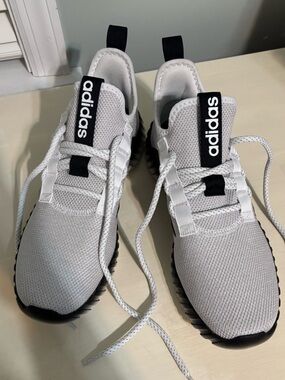 Adidas Kaptir 3.0 Sneakers Men’s 9.5 Cloudfoam Two-Tone Shoes Recycled Materials